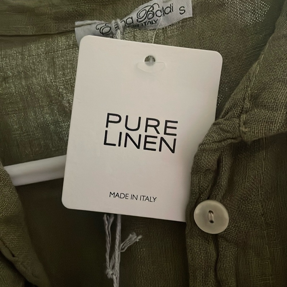 Elena Baldi's Olive Green Linen Shirt - Picture 2 of 12